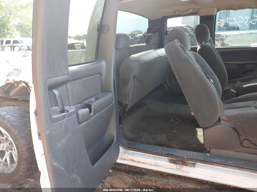 2003 CHEVROLET SILVERADO 1500 auction photo 8