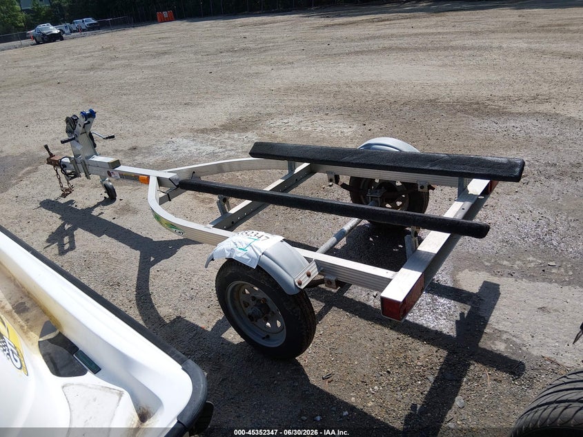 2012 TRITON SEA DOO TRAILER auction photo 3