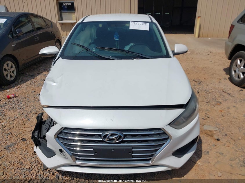 2021 Hyundai Accent Se VIN: 3KPC24A63ME130563 Lot: 45352348