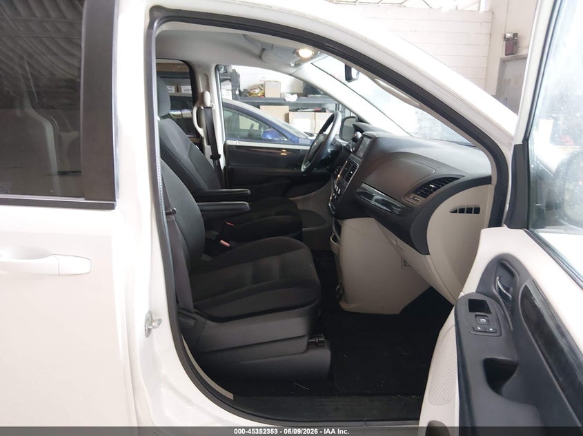 2018 DODGE GRAND CARAVAN auction photo 5