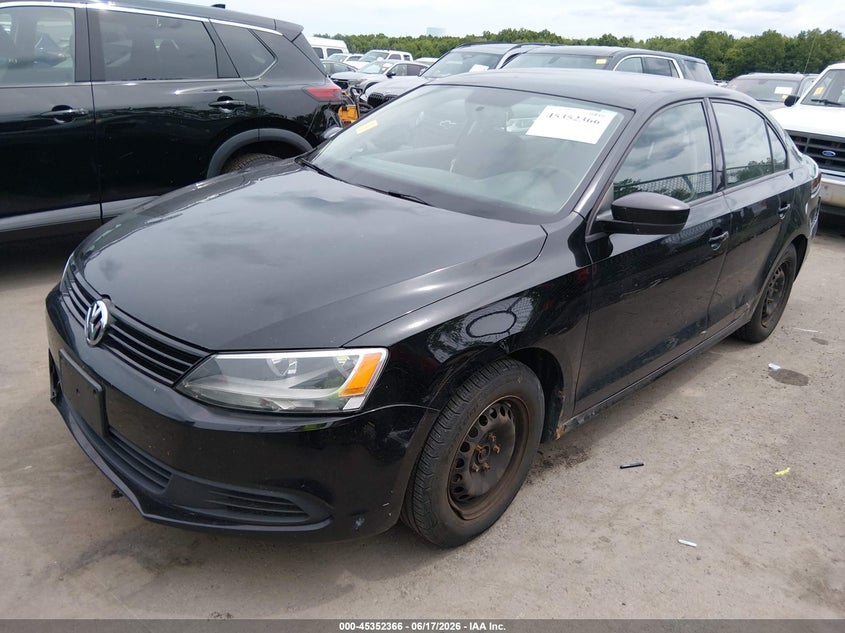 2013 Volkswagen Jetta 2.0l S 3VW2K7AJ6DM267520 photo 1