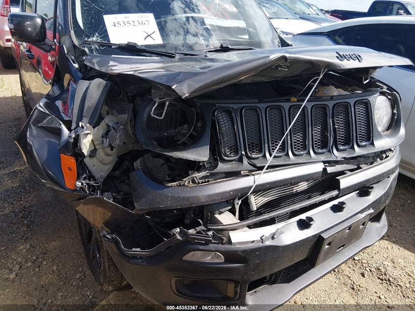 2016 JEEP RENEGADE auction photo 6