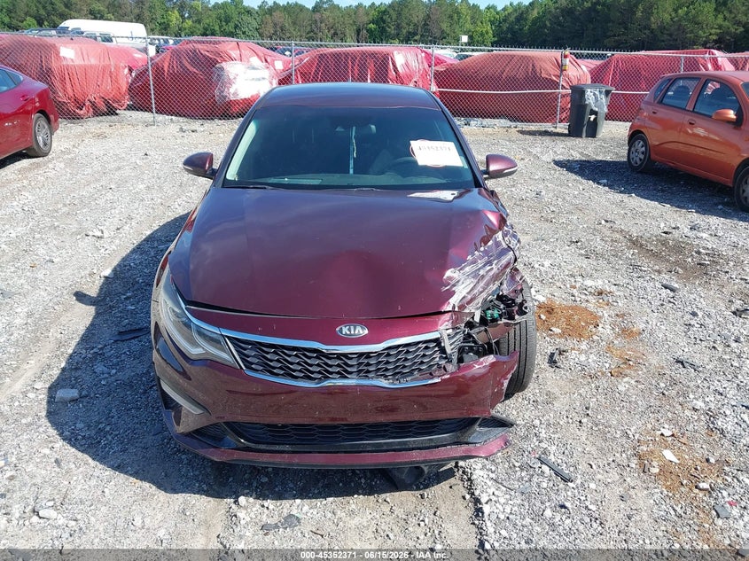 Фото 12 - KIA OPTIMA