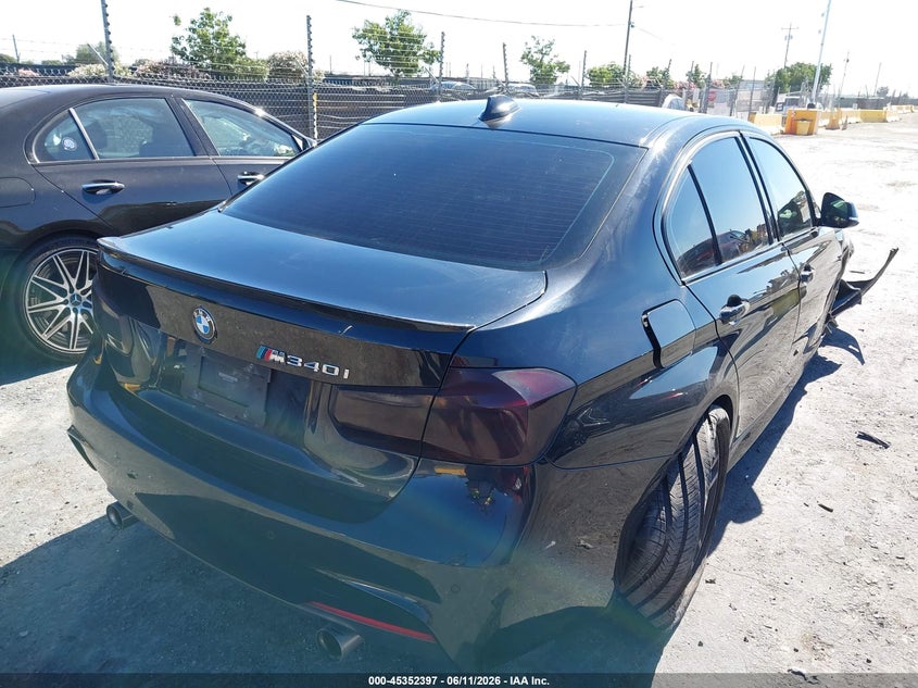 2018 BMW 340I auction photo 4