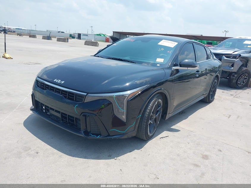 2025 KIA K4 auction photo 2