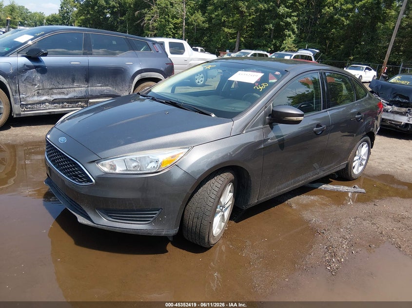 Vin: 1fadp3f29hl327973, lot: 45850366, ford focus se 20172