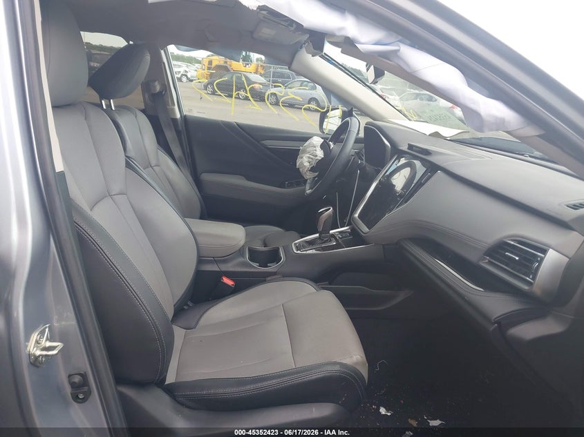 2020 SUBARU OUTBACK auction photo 5
