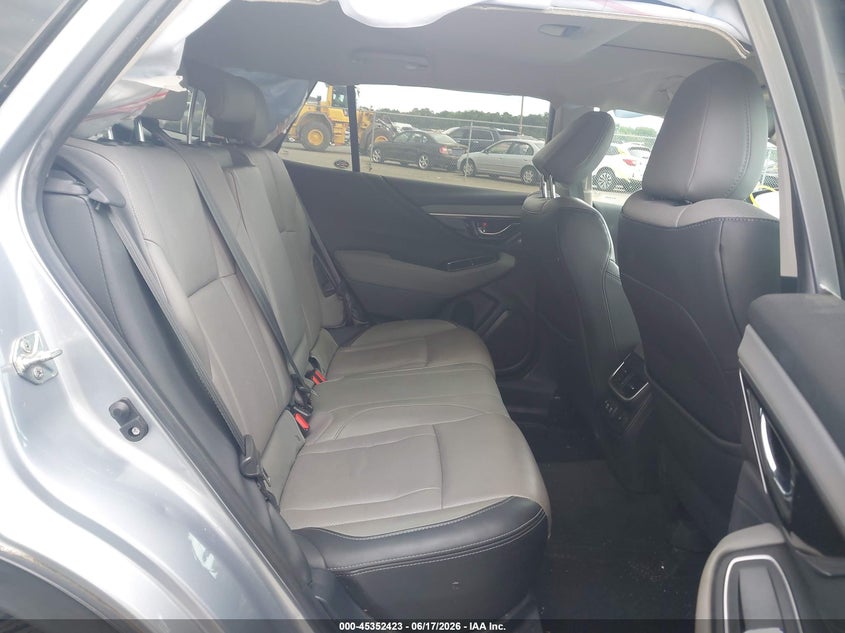 2020 SUBARU OUTBACK auction photo 8
