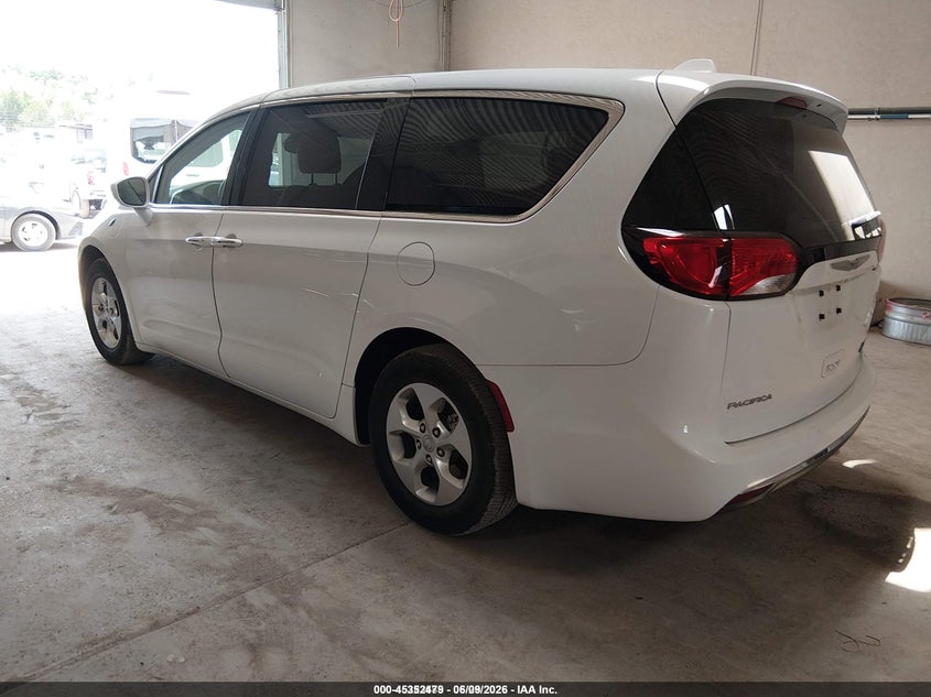 Vin: 2c4rc1h78hr797444, lot: 45850426, chrysler pacifica hybrid touring plus 20173