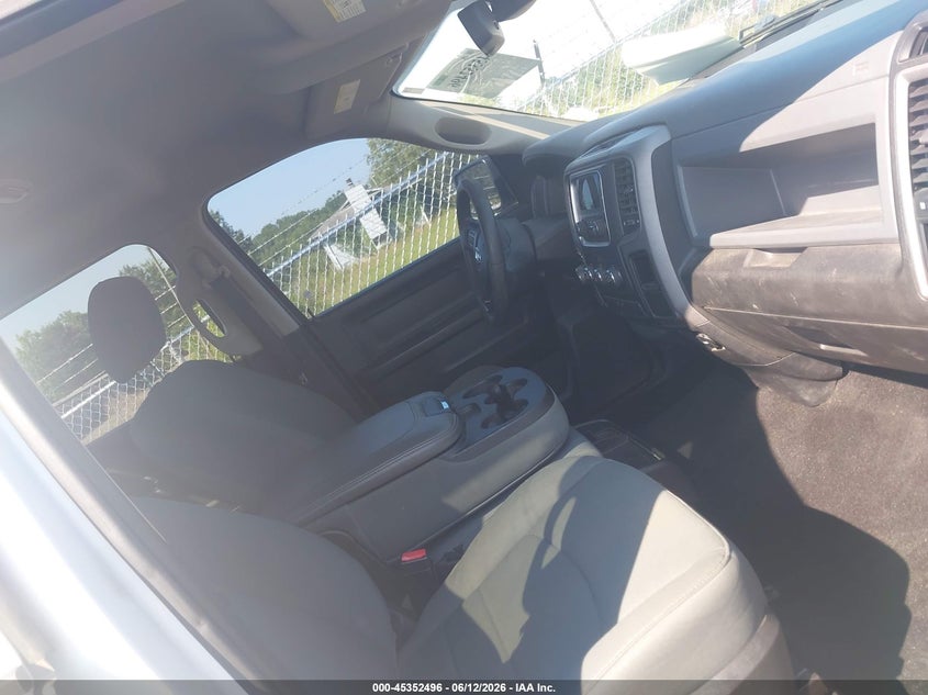 2018 RAM 1500 auction photo 5