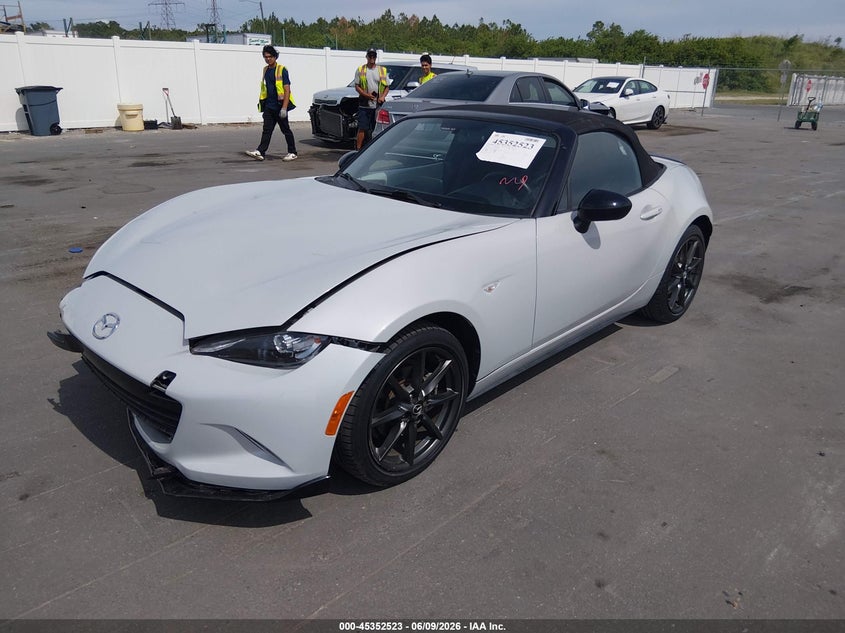 Vin: jm1ndac75g0106351, lot: 45850470, mazda mx-5 miata club 20162
