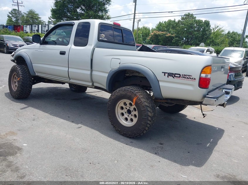 2002 TOYOTA TACOMA auction photo 3
