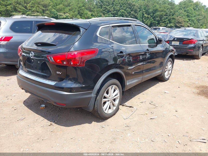 2018 NISSAN ROGUE SPORT auction photo 4