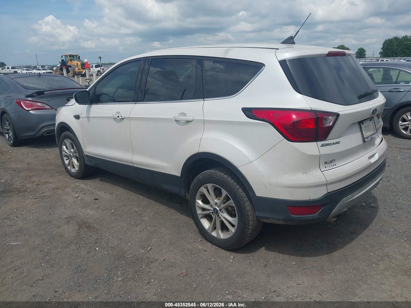 AtlanticExpress - Ford Escape