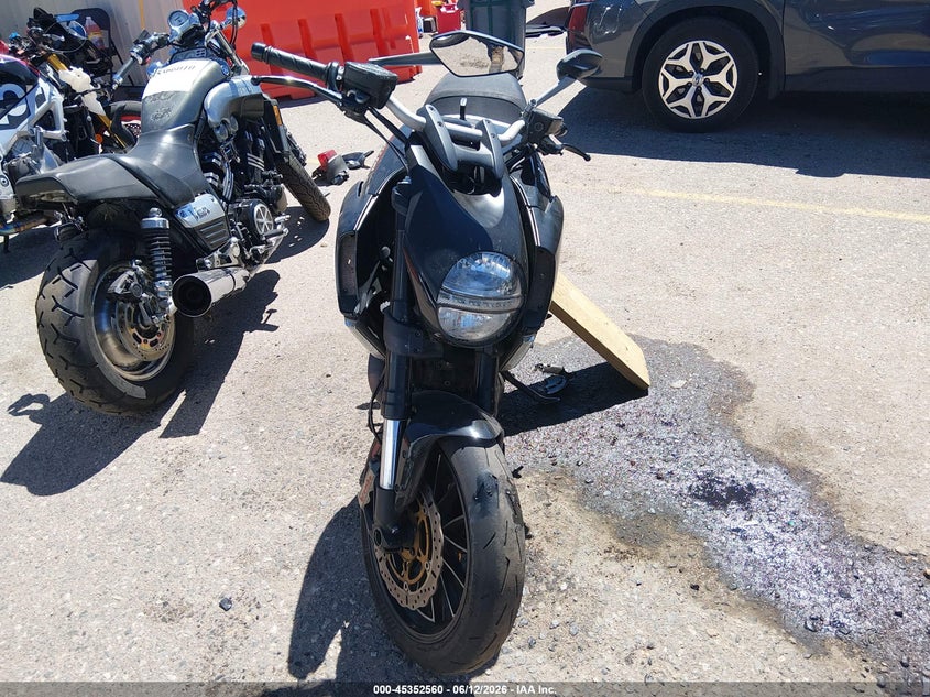2012 DUCATI DIAVEL auction photo 5