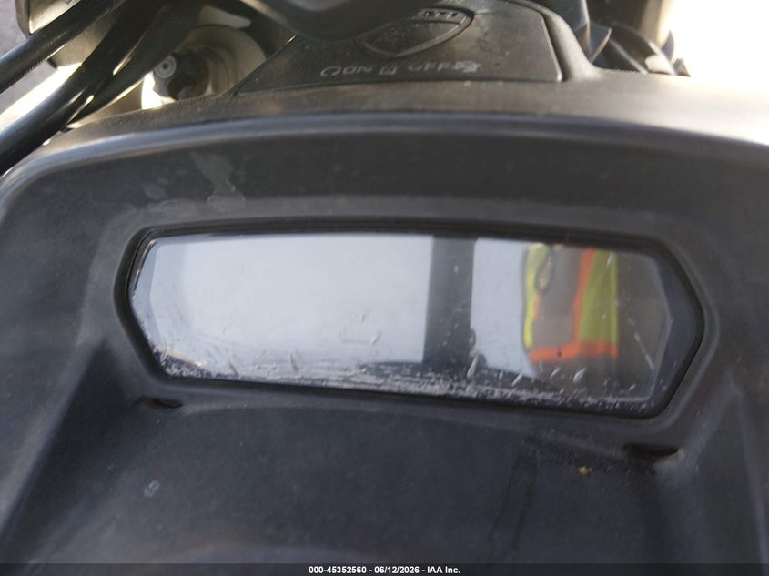 2012 DUCATI DIAVEL auction photo 7