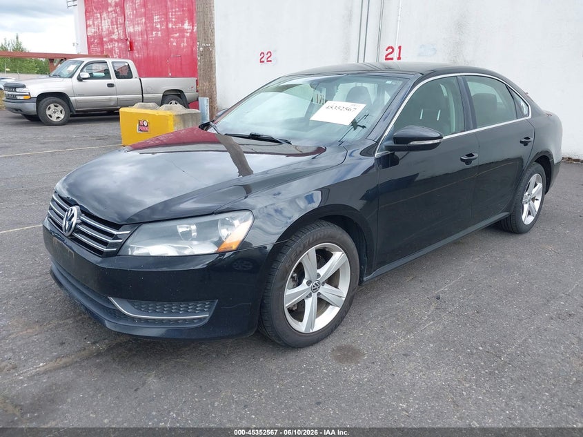 2012 Volkswagen Passat 2.5l Se 1VWBP7A33CC064880 photo 1