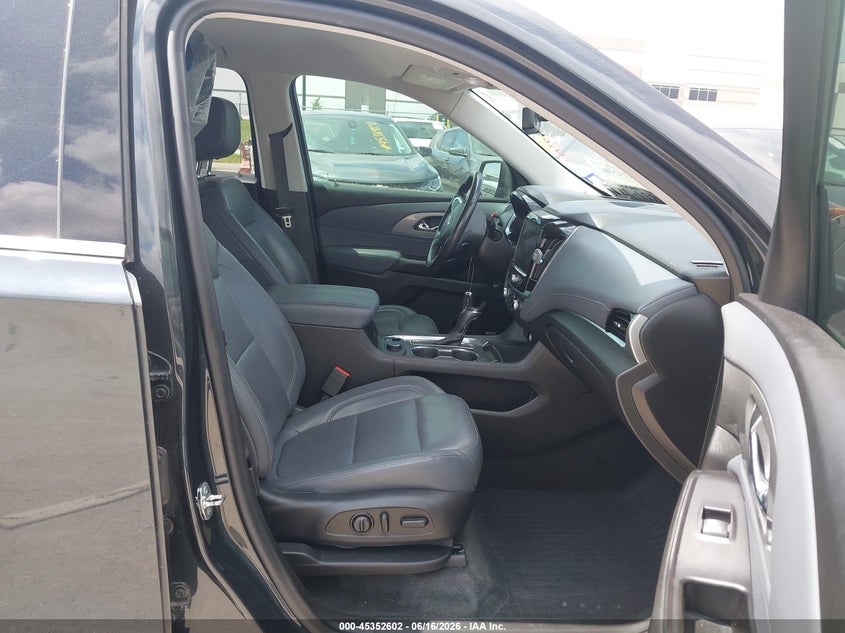 2020 CHEVROLET TRAVERSE auction photo 5