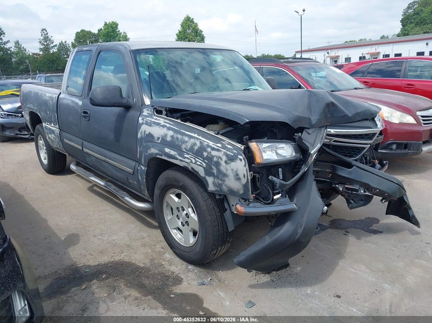 2006 Chevrolet Silverado  Ls