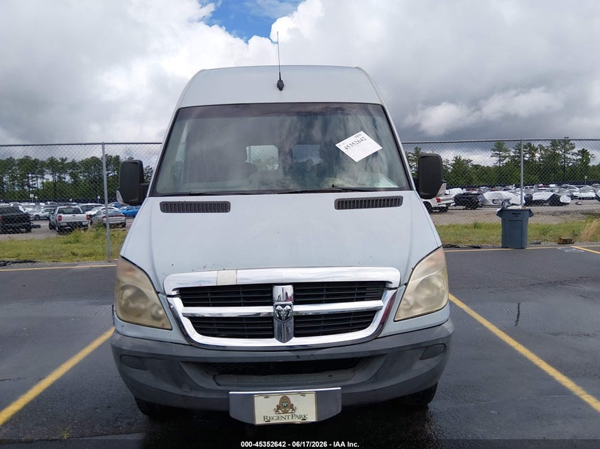 2008 Dodge Sprinter Van 2500 VIN: WD0PE745X85305249 Lot: 45352642