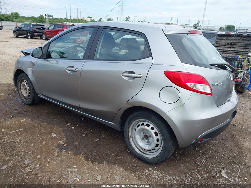 Vin: jm1de1kyxd0156502, lot: 45850637, mazda mazda2 sport 20133