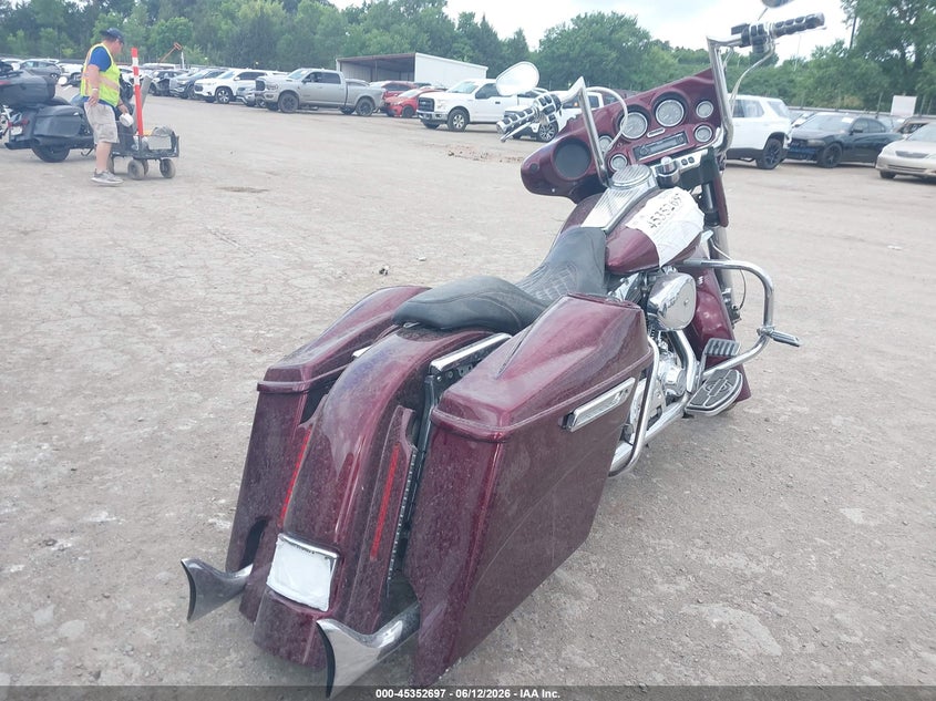 HARLEY-DAVIDSON FLHT 1999