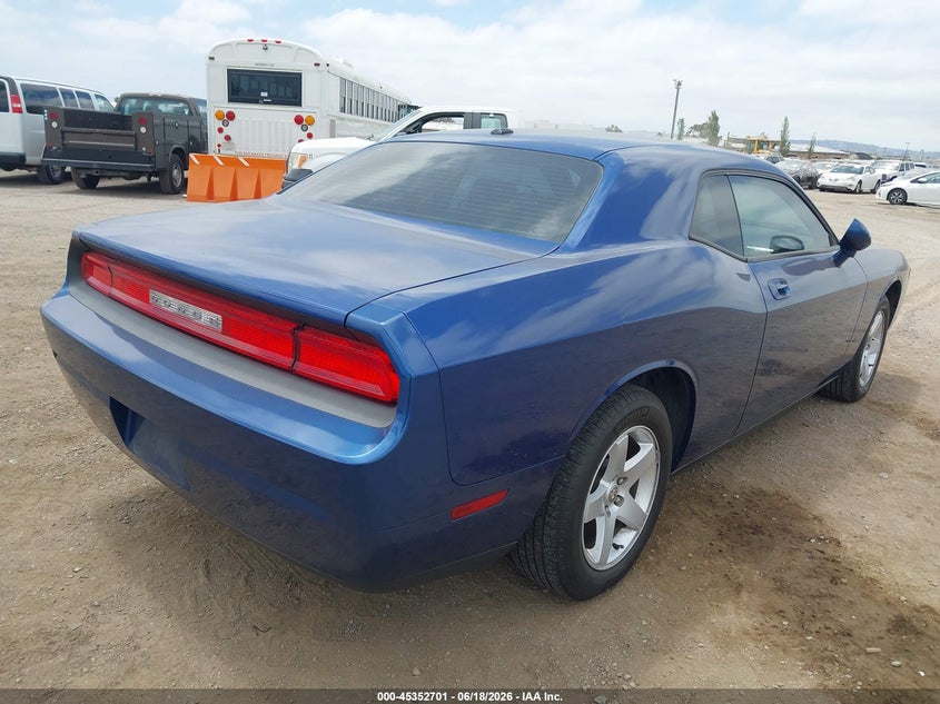 Vin: 2b3cj4dv3ah228743, lot: 45850648, dodge challenger se 20104