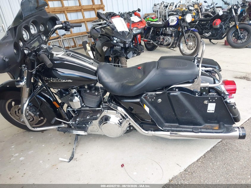 2007 Harley-Davidson Flhx VIN: 1HD1KB41X7Y657430 Lot: 45352710