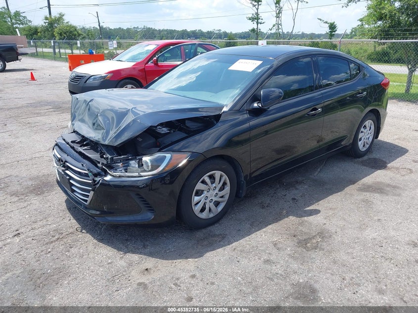 2018 HYUNDAI ELANTRA auction photo 2