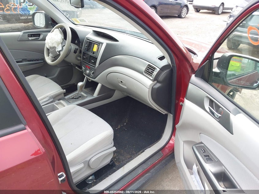 SUBARU FORESTER 2012 VIN JF2SHBDCXCH415979
