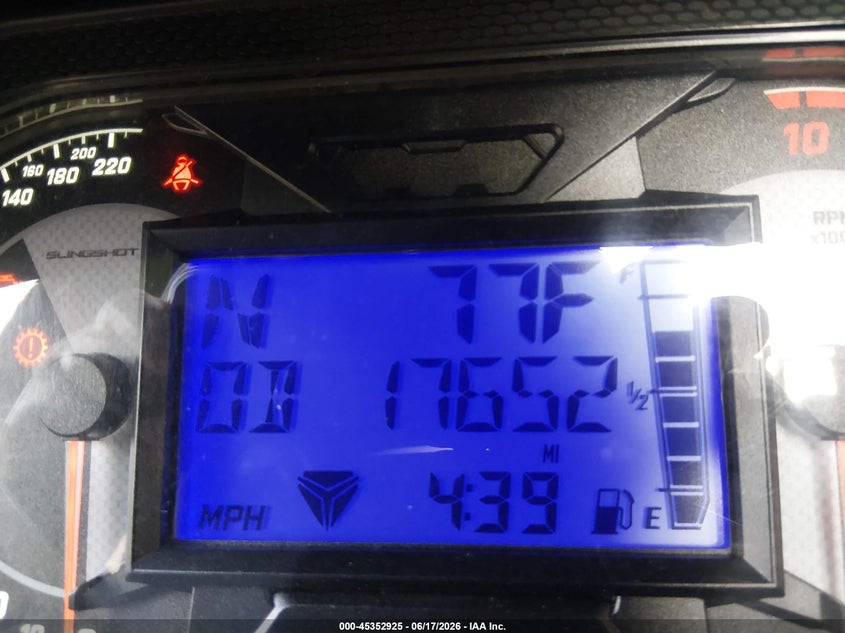 2020 POLARIS SLINGSHOT auction photo 7