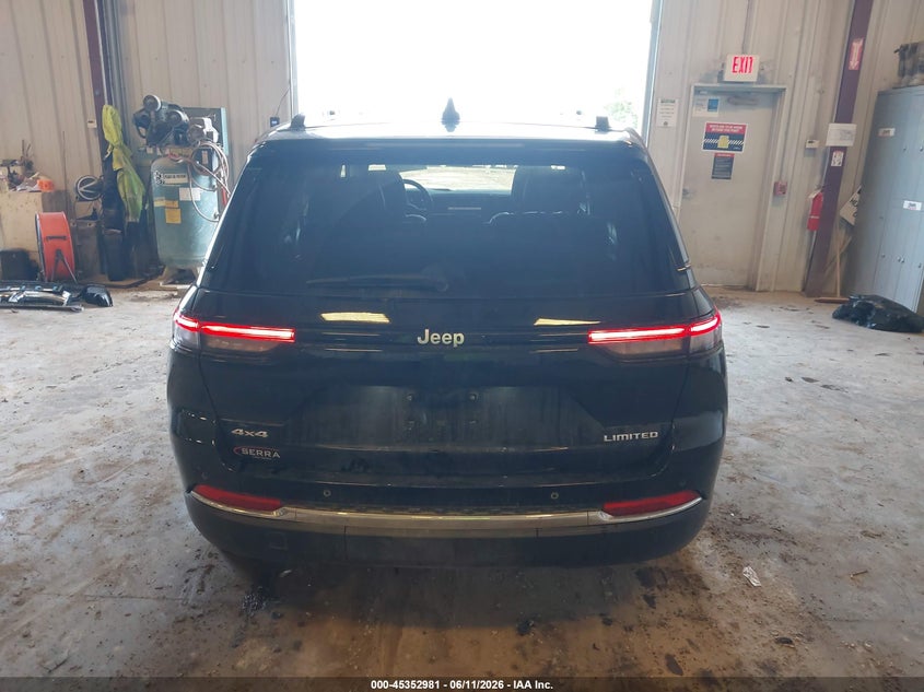 JEEP GRAND CHEROKEE - zdjęcie 16