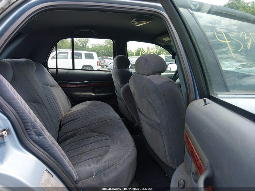2000 Mercury Grand Marquis Gs VIN: 2MEFM74W8YX624596 Lot: 45353017