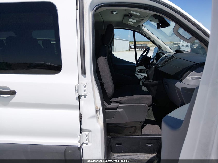 AtlanticExpress - Ford Transit-150