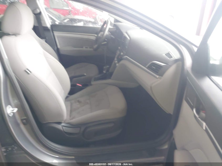 2019 HYUNDAI ELANTRA auction photo 5