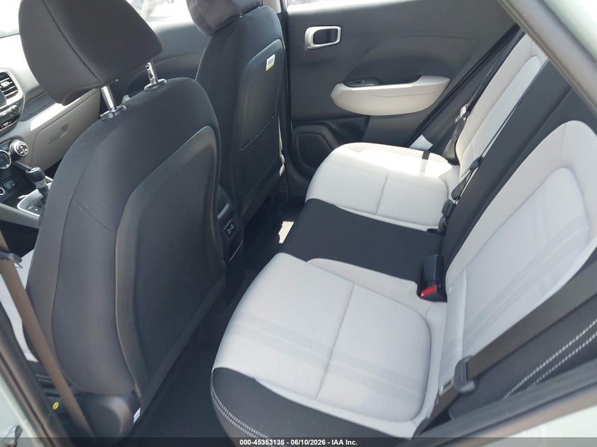 2026 Hyundai Venue Sel VIN: KMHRC8A31TU432742 Lot: 45353136