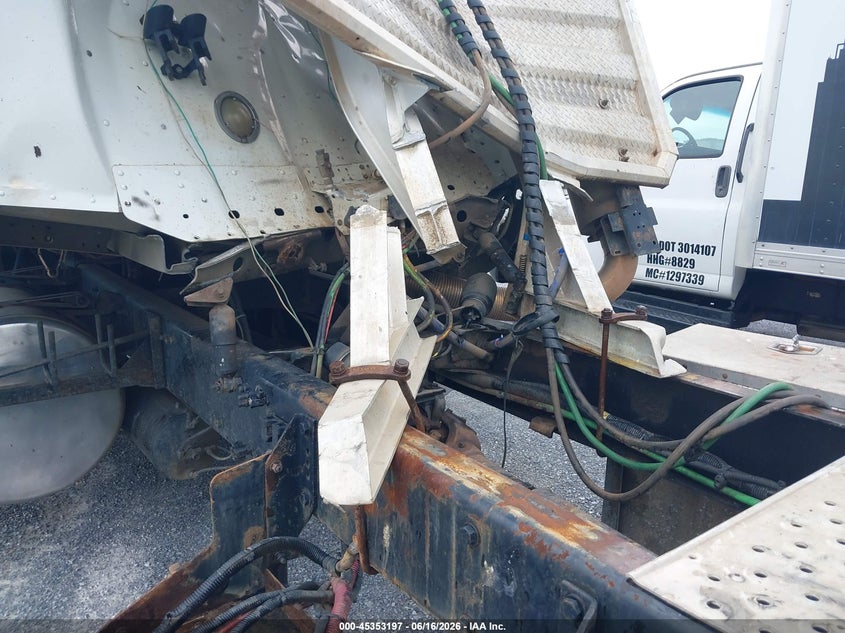 2015 OTHER FREIGHTLINER CONVENTIONAL COLUMBIA INDUSTRIAL N/A