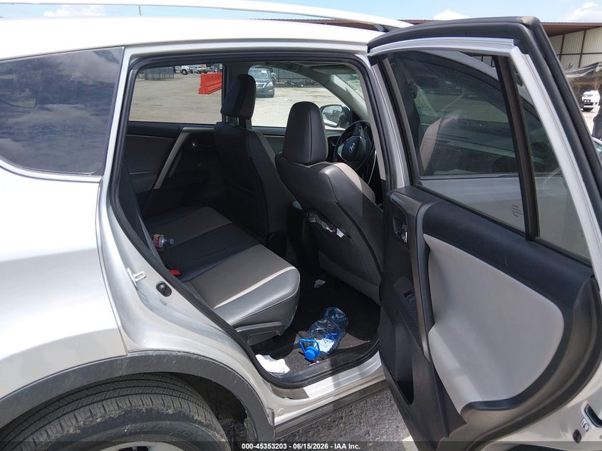 AtlanticExpress - Toyota RAV4