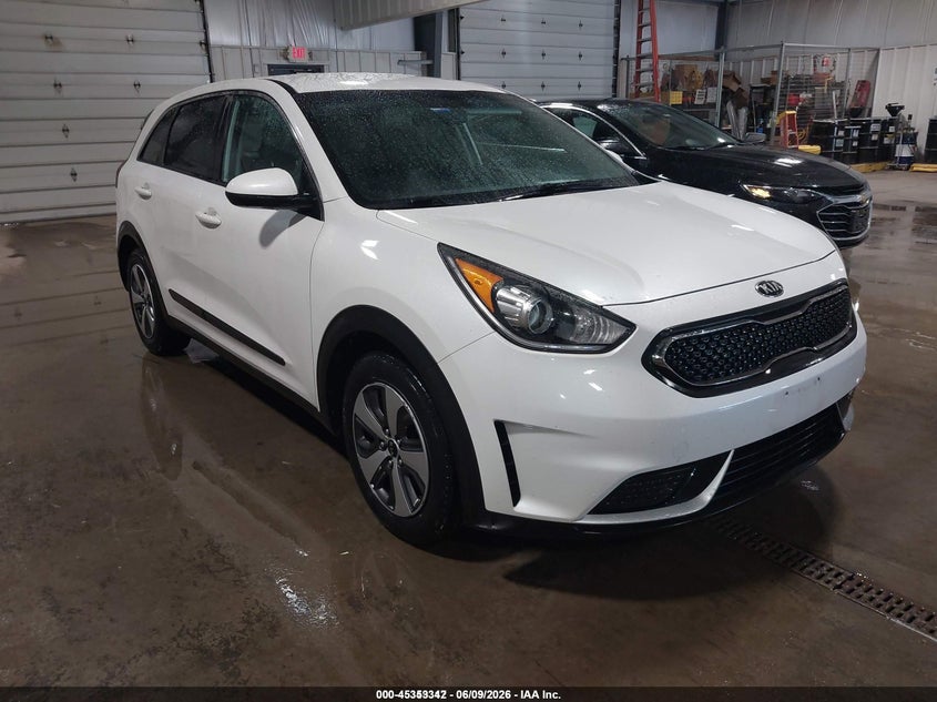 Vin: kndcb3lc2j5158262, lot: 45851289, kia niro fe 2018 img_1