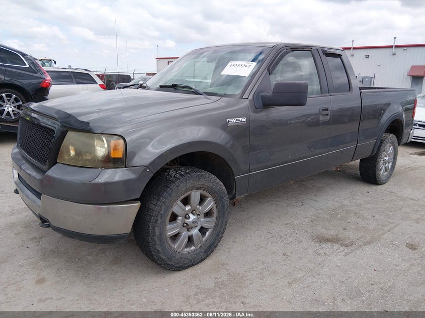 2005 FORD F-150 auction photo 2