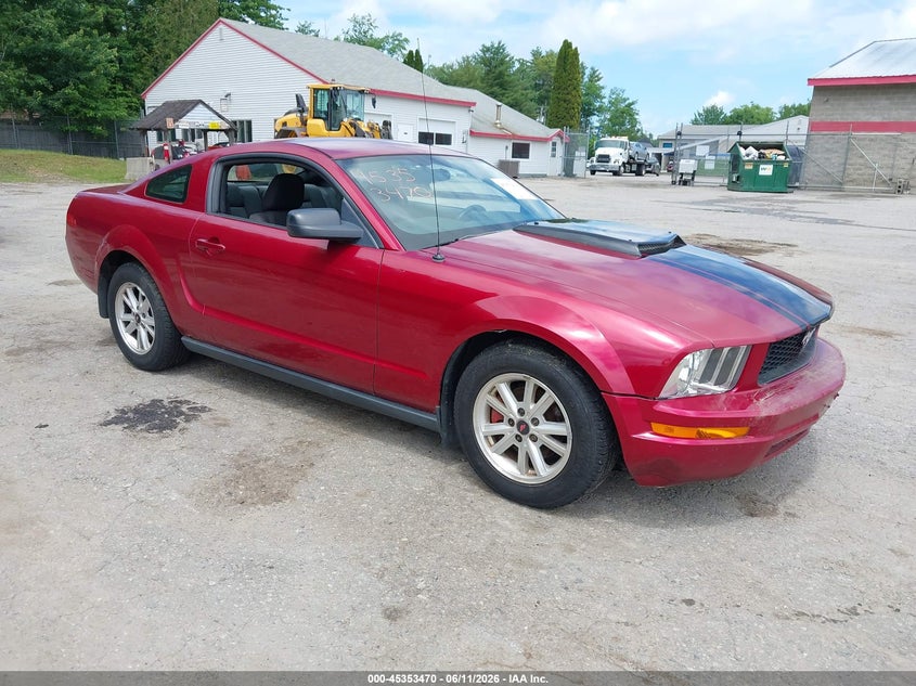 2005 Ford Mustang V6 Deluxe/V6 Premium