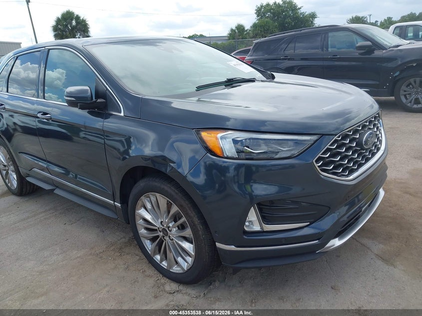 VIN 2FMPK4K90PBA00242 2023 FORD EDGE TITANIUM