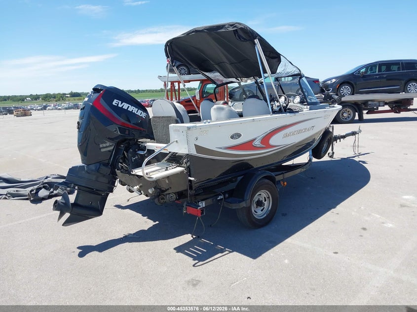 2014 SMOKER CRAFT ULTIMA auction photo 4