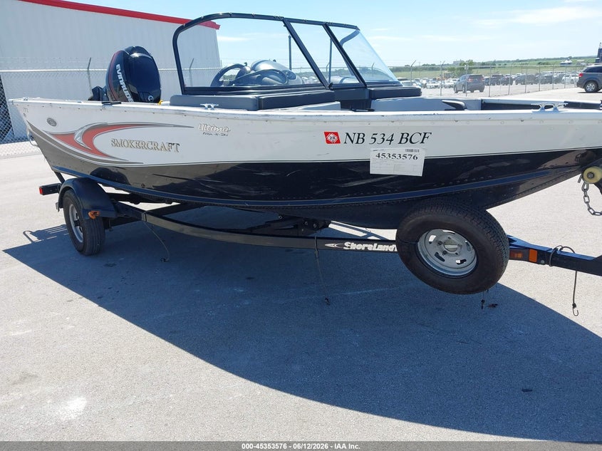 2014 SMOKER CRAFT ULTIMA auction photo 6