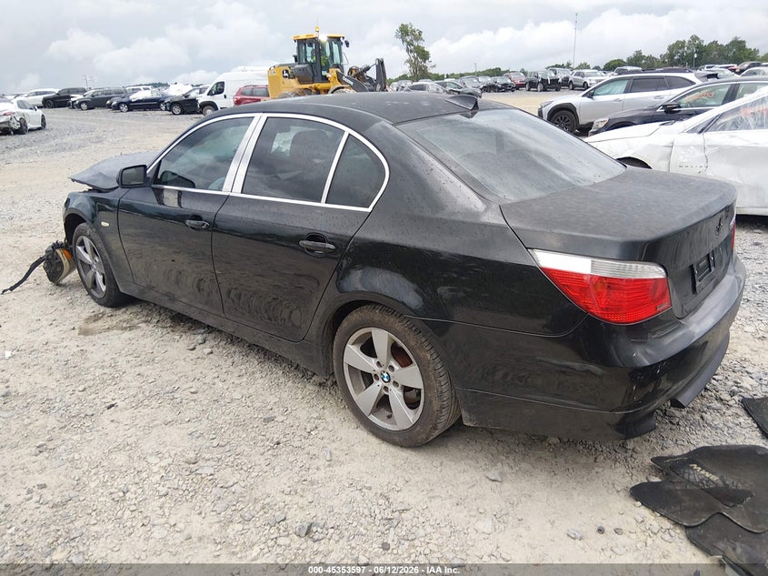2007 BMW 530XI auction photo 3