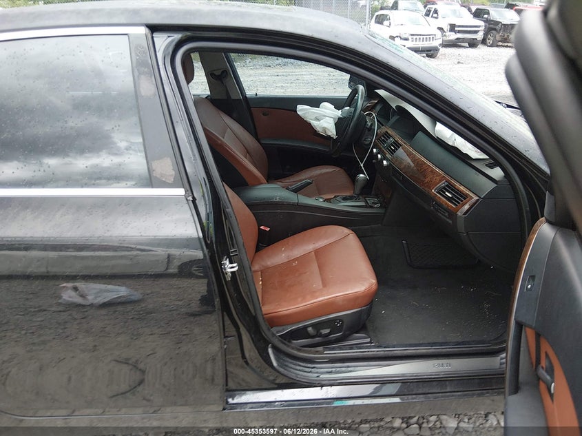 2007 BMW 530XI auction photo 5