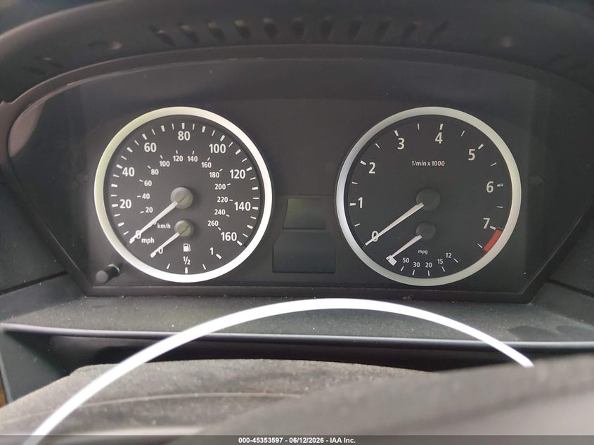 2007 BMW 530XI auction photo 7