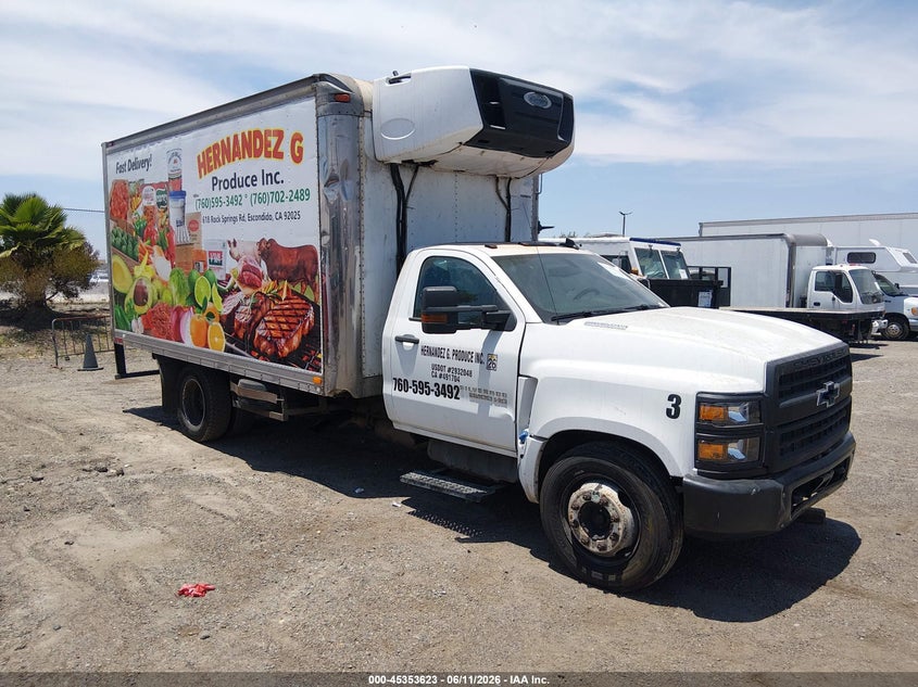 2022 CHEVROLET SILVERADO 4500HD auction photo 1