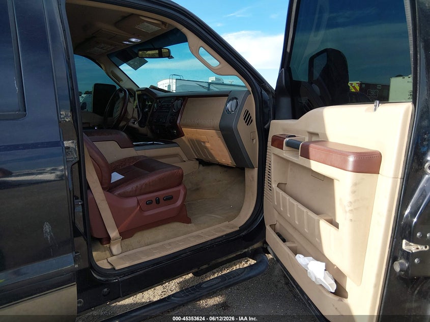 2012 FORD F-250 auction photo 5