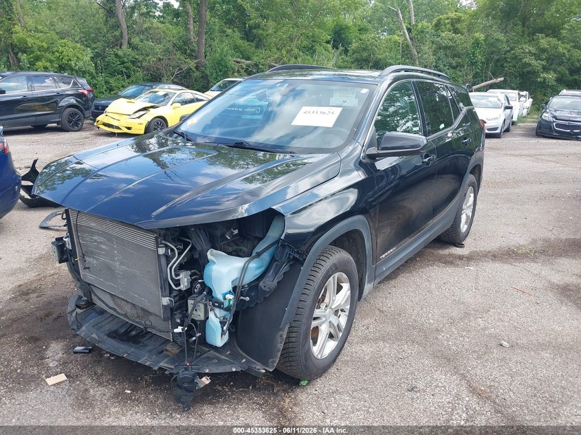 2018 GMC TERRAIN auction photo 2